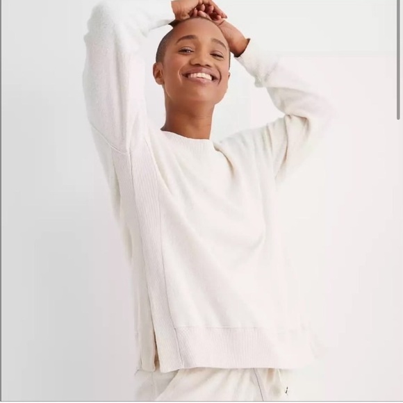Aerie | Cozy Good Vibes Oversized Crewneck Sweatshirt - Picture 1 of 7
